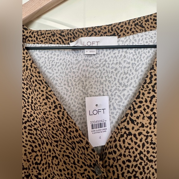 NWT Loft leopard print midi dress, 4 - Picture 5 of 5
